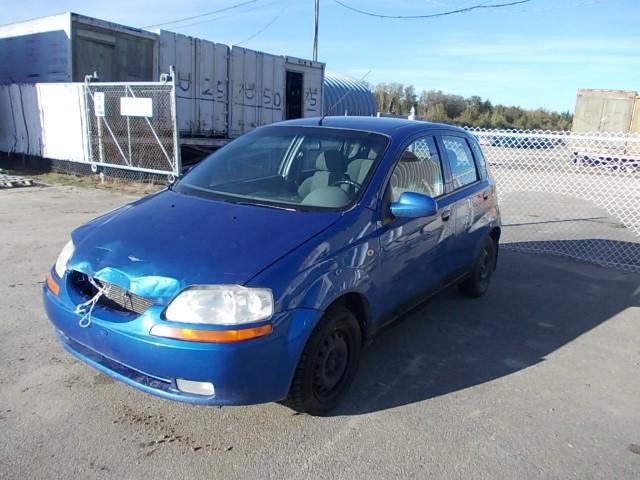 KL1TG62645B325461 - 2005 CHEVROLET AVEO BLUE photo 2