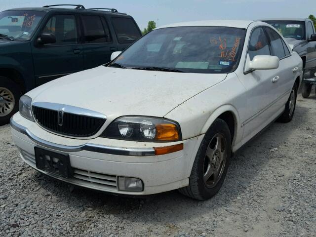 1LNHM87A21Y727157 - 2001 LINCOLN LS 白色 照片 2