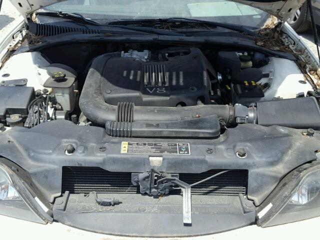 1LNHM87A21Y727157 - 2001 LINCOLN LS 白色 照片 7