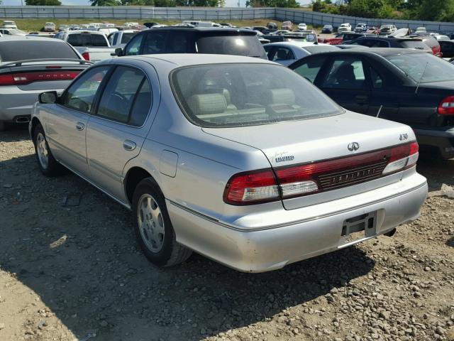 JNKCA21A2XT774318 - 1999 INFINITI I30 SILVER photo 3