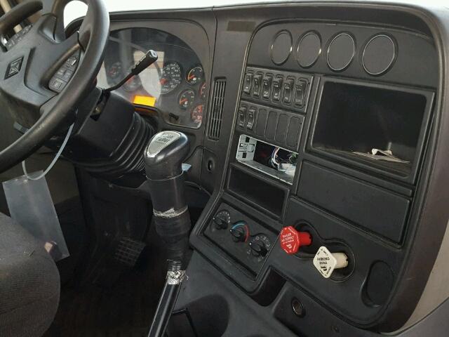 1HSDHSJRXCJ583671 - 2012 INTERNATIONAL PROSTAR 白色 照片 9