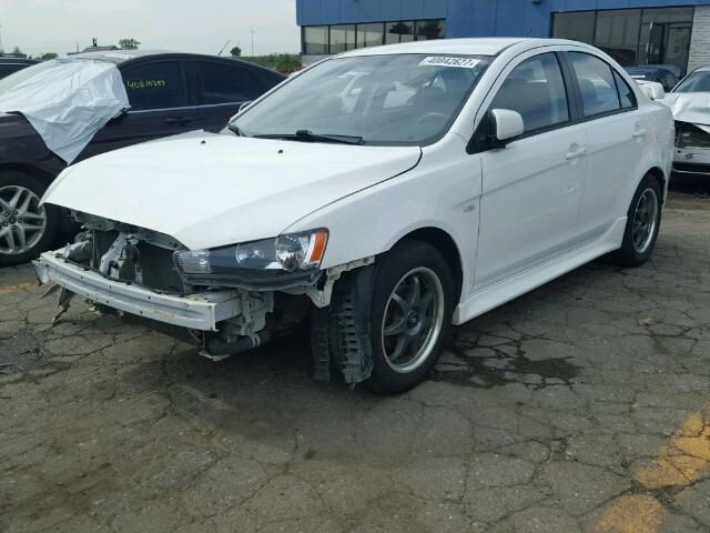 JA32U2FU4BU041843 - 2011 MITSUBISHI LANCER WHITE photo 2