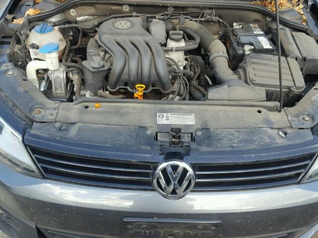 3VW2K7AJ5BM390240 - 2011 VOLKSWAGEN JETTA BASE 灰色 照片 7