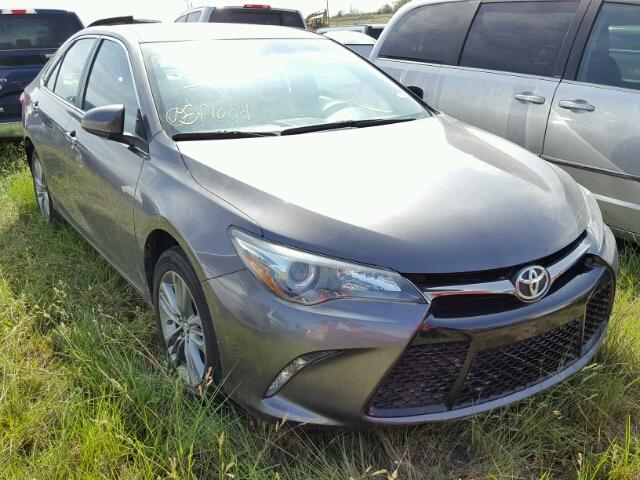 4T1BF1FK6GU194229 - 2016 TOYOTA CAMRY LE GRAY photo 1