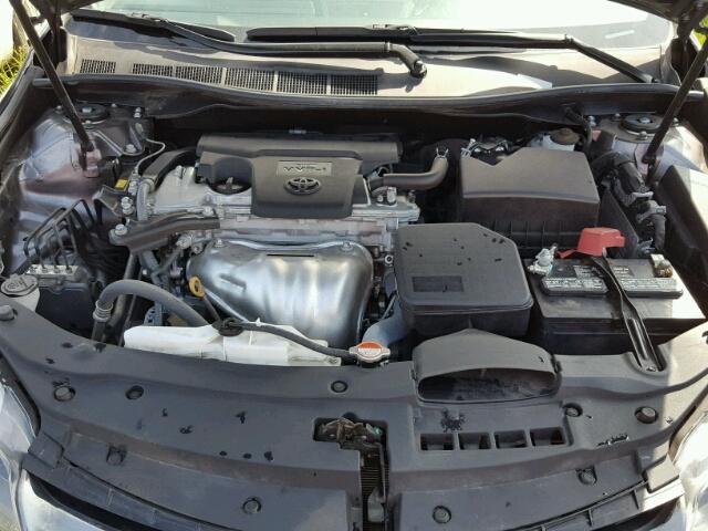 4T1BF1FK6GU194229 - 2016 TOYOTA CAMRY LE GRAY photo 7