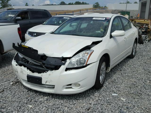 1N4AL2AP0CN469119 - 2012 NISSAN ALTIMA BAS WHITE photo 2