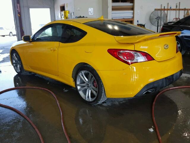 KMHHU6KH5AU004502 - 2010 HYUNDAI GENESIS CO YELLOW photo 3