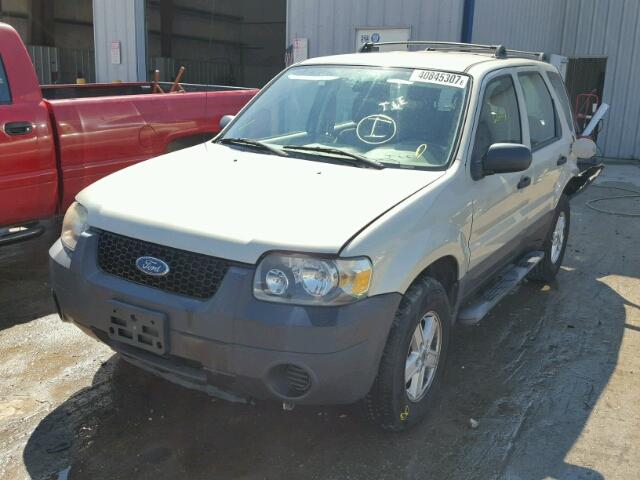 1FMCU92Z46KA74497 - 2006 FORD ESCAPE BEIGE photo 2