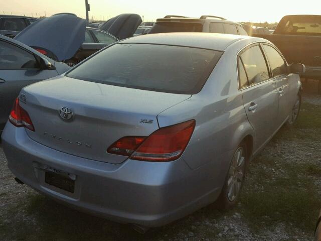 4T1BK36B36U147343 - 2006 TOYOTA AVALON XL SILVER photo 4