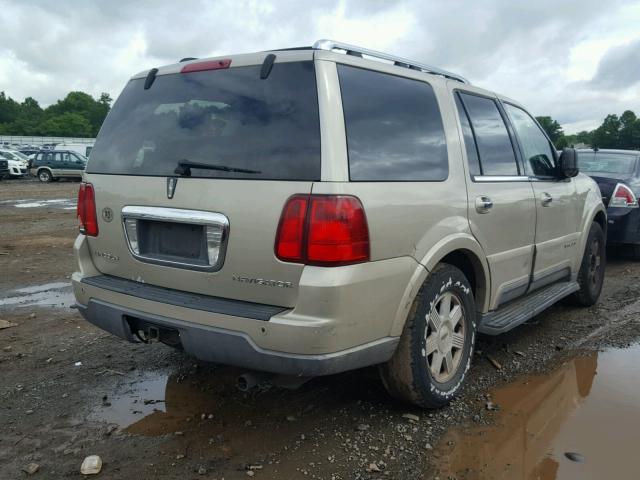 5LMFU28R74LJ39018 - 2004 LINCOLN NAVIGATOR თაფლისფერი ფოტო 4