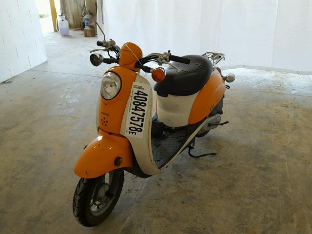 JH2AF60J84K001641 - 2004 HONDA CH50 A ORANGE photo 2