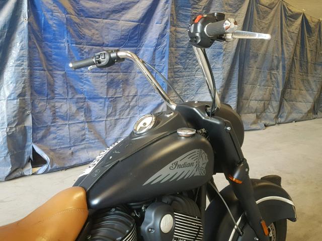 56KCCDAA9G3335814 - 2016 INDIAN MOTORCYCLE CO. CHIEF DARK BLACK photo 5