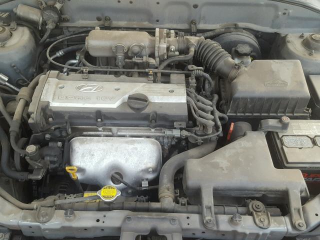 KMHCG45C14U566035 - 2004 HYUNDAI ACCENT GL GRAY photo 7