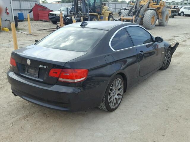 WBAWB33508P133029 - 2008 BMW 328 I BLUE photo 4