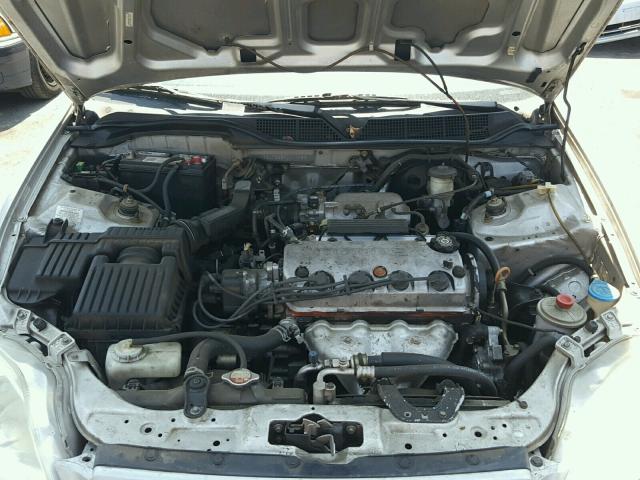 1HGEJ7225XL011483 - 1999 HONDA CIVIC HX SILVER photo 7