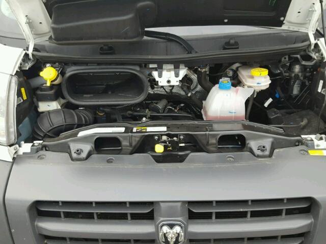 3C6URVJG1HE537535 - 2017 RAM PROMASTER 白色 照片 7