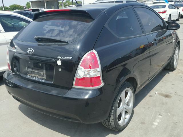 KMHCN36C18U079762 - 2008 HYUNDAI ACCENT SE BLACK photo 4