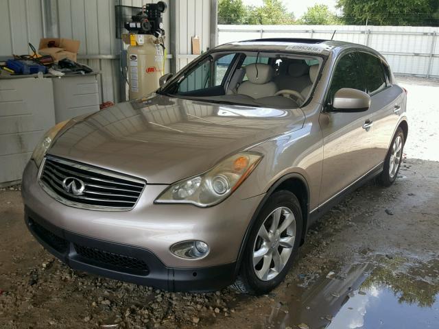 JNKAJ09E88M302039 - 2008 INFINITI EX35 BASE GOLD photo 2