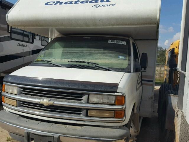 1GBJG31J6X1137641 - 1999 CHEVROLET EXPRESS G3 WHITE photo 2