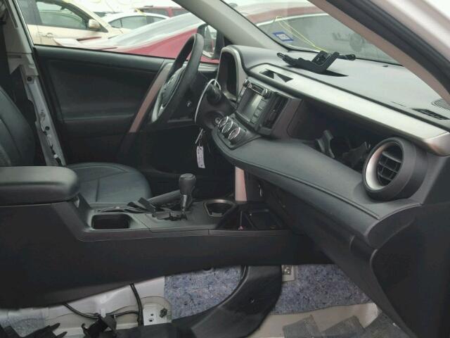 2T3ZFREV9GW235730 - 2016 TOYOTA RAV4 LE Ağ foto 5