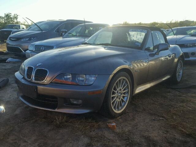 4USCN53432LJ60573 - 2002 BMW Z3 3.0 GRAY photo 2