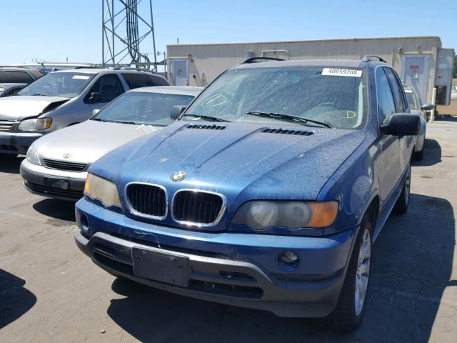 WBAFB3349YLH02400 - 2000 BMW X5 4.4I BLUE photo 2