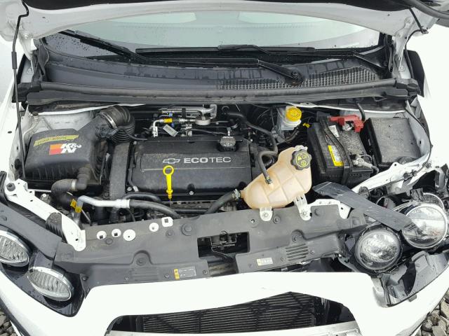 1G1JB6SG5G4130752 - 2016 CHEVROLET SONIC LS 白色 照片 7