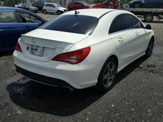 WDDSJ4GBXEN145423 - 2014 MERCEDES-BENZ CLA 250 4M WHITE photo 4