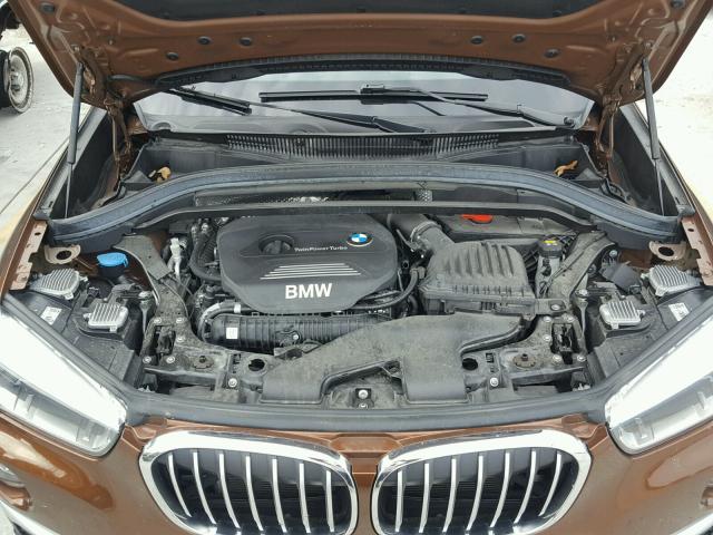 WBXHT3C31H5F69770 - 2017 BMW X1 XDRIVE2 BROWN photo 7