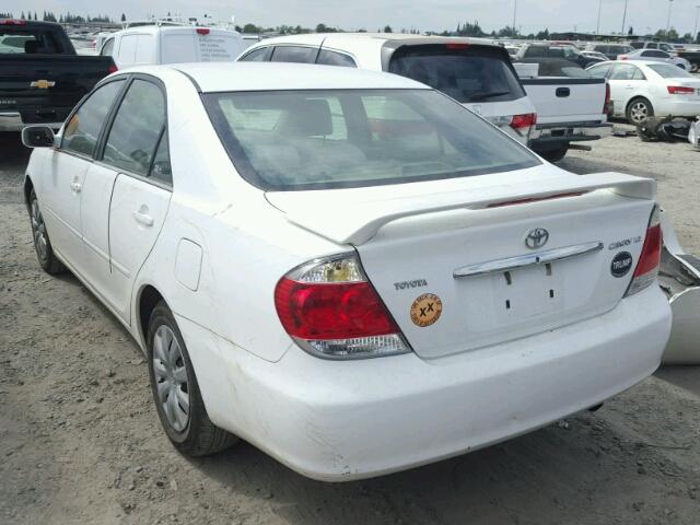 4T1BE32K46U727164 - 2006 TOYOTA CAMRY LE WHITE photo 3