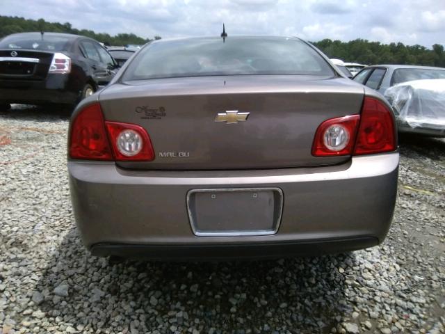 1G17B5FB1AF137545 - 2010 CHEVROLET MALIBU LS ყავისფერი ფოტო 9