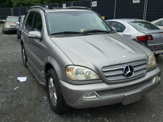 4JGAB57E05A531774 - 2005 MERCEDES-BENZ ML 350 BEIGE photo 1