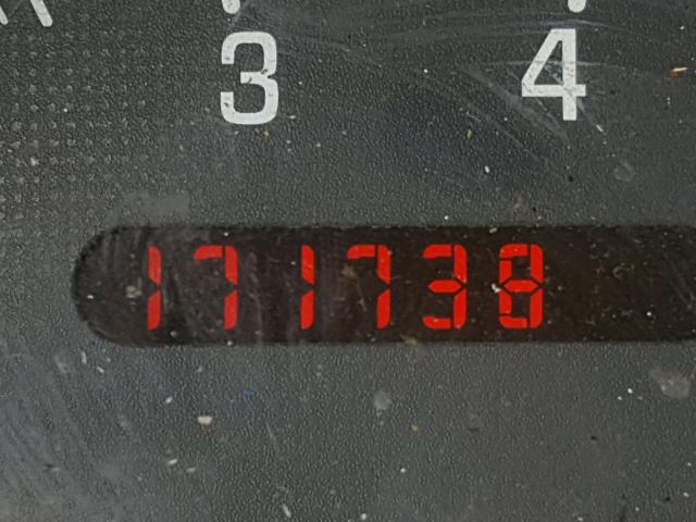 1G2NE52F72C137111 - 2002 PONTIAC GRAND AM S 白色 照片 8