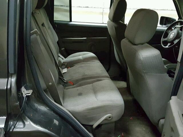 1J8HG48K36C362903 - 2006 JEEP COMMANDER GREEN photo 6