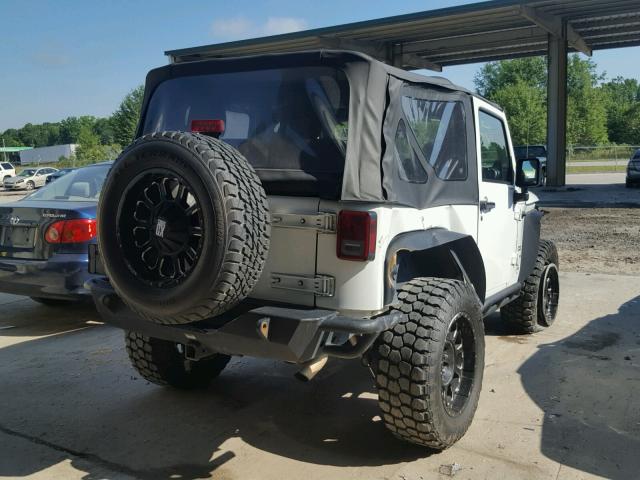 1C4AJWAG4CL205002 - 2012 JEEP WRANGLER S WHITE photo 4