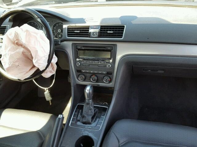 1VWAT7A32FC036869 - 2015 VOLKSWAGEN PASSAT S BLACK photo 9