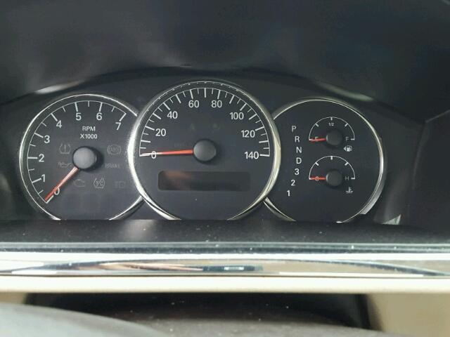 2G4WC582781335532 - 2008 BUICK LACROSSE C GRAY photo 8