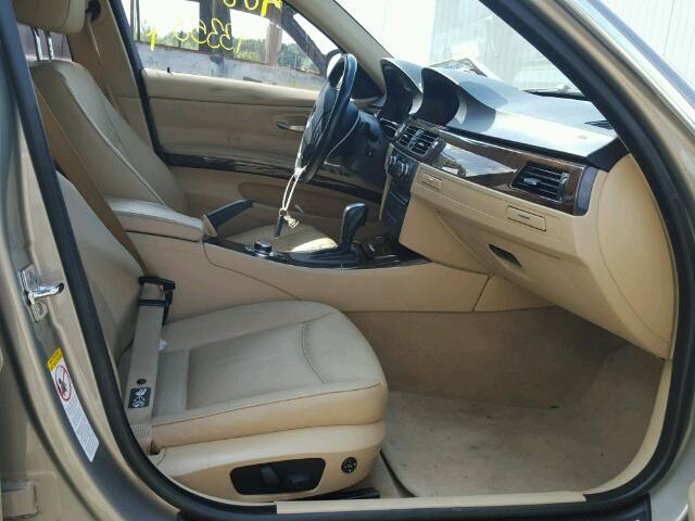 WBAPL33519A404640 - 2009 BMW 335 GOLD photo 5