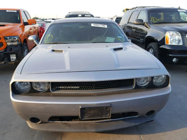 2C3CDYAGXDH578978 - 2013 DODGE CHALLENGER GRAY photo 9