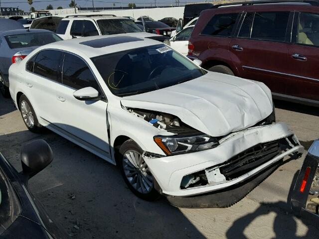 1VWBT7A36GC008210 - 2016 VOLKSWAGEN PASSAT SE WHITE photo 1