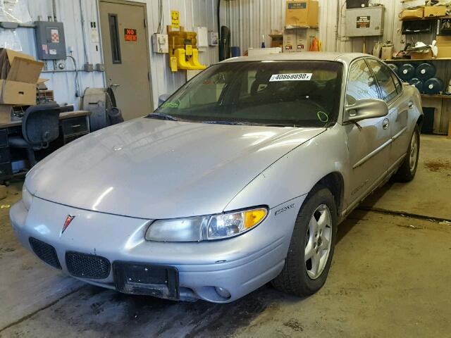 1G2WJ52K4YF138754 - 2000 PONTIAC GRAND PRIX SILVER photo 2