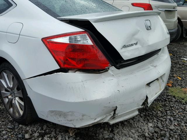 1HGCS22818A801226 - 2008 HONDA ACCORD EXL WHITE photo 9