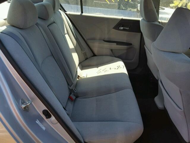 1HGCR2F35DA018320 - 2013 HONDA ACCORD SILVER photo 6