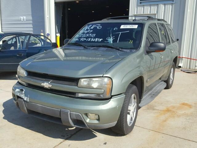 1GNDS13S442201318 - 2004 CHEVROLET TRAILBLAZE GREEN photo 2