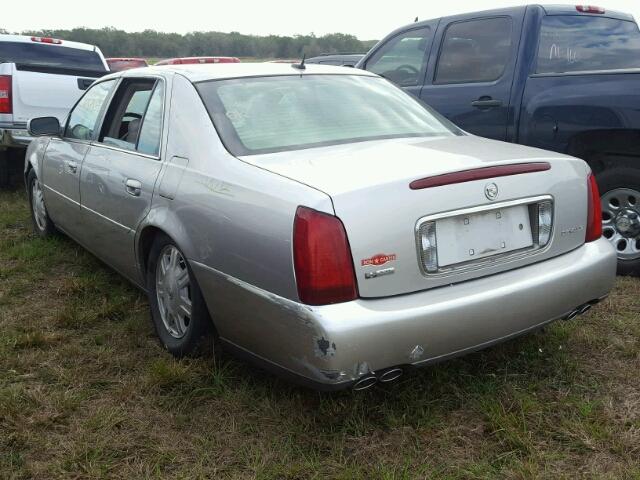 1G6KD54Y55U125024 - 2005 CADILLAC DEVILLE SILVER photo 3