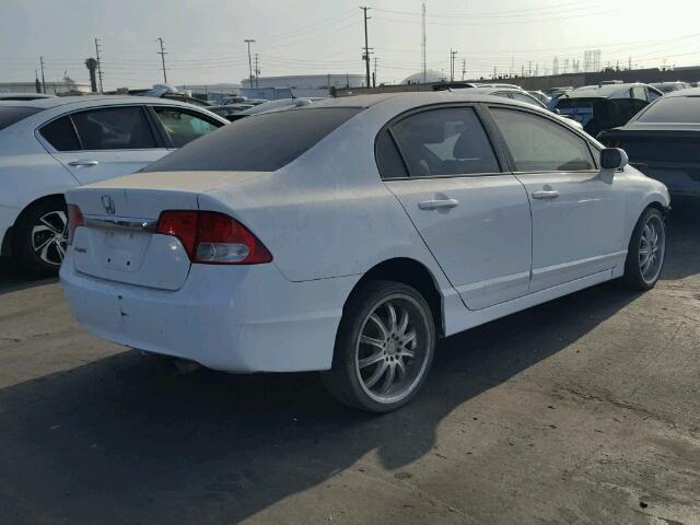 2HGFA1F99AH564635 - 2010 HONDA CIVIC EXL WHITE photo 4