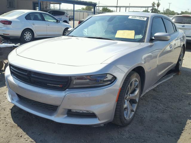 2C3CDXCT1FH871059 - 2015 DODGE CHARGER R/ SILVER photo 2