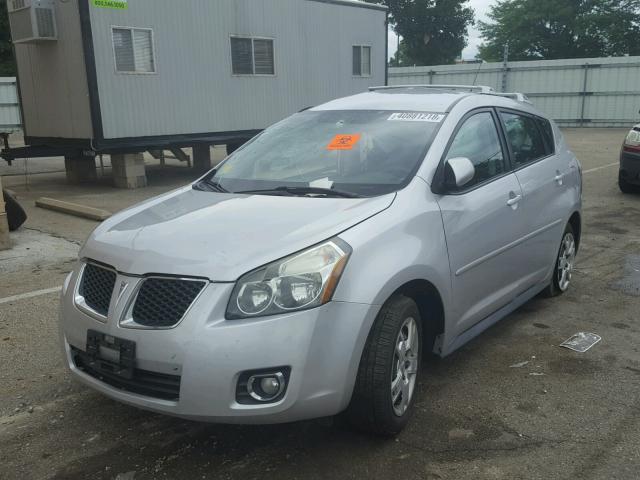 5Y2SM67099Z475337 - 2009 PONTIAC VIBE SILVER photo 2