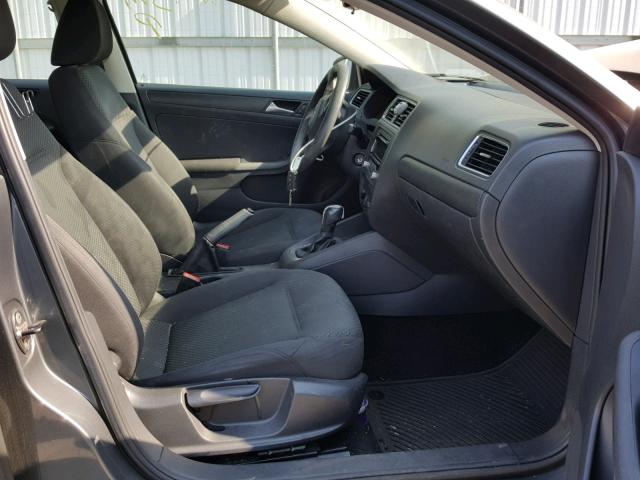 3VW2K7AJ0CM384833 - 2012 VOLKSWAGEN JETTA BASE Մոխրագույն լուսանկար 5