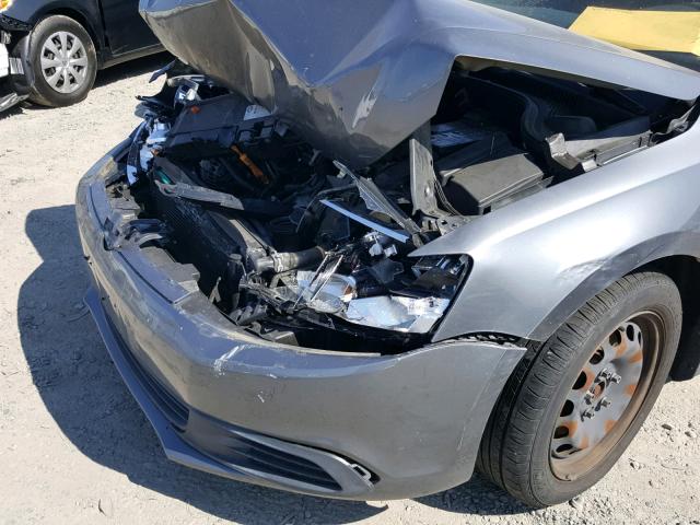 3VW2K7AJ0CM384833 - 2012 VOLKSWAGEN JETTA BASE Մոխրագույն լուսանկար 9